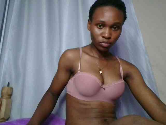 cute-tasha webcam