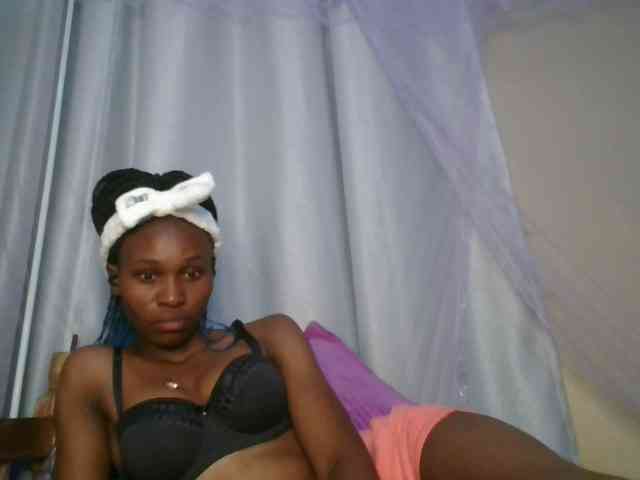 cute-tasha webcam