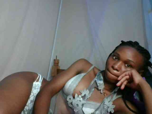 cute-tasha webcam