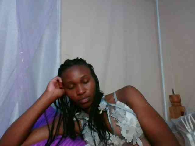 cute-tasha webcam