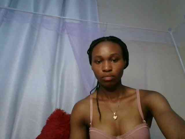 cute-tasha webcam