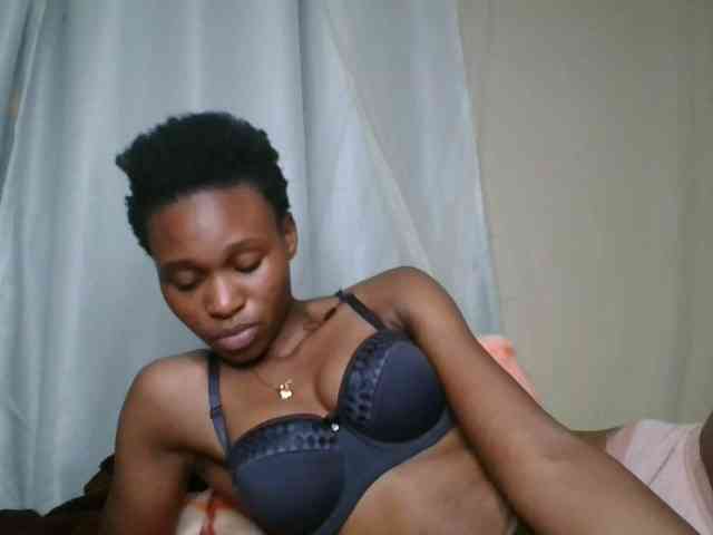 cute-tasha webcam
