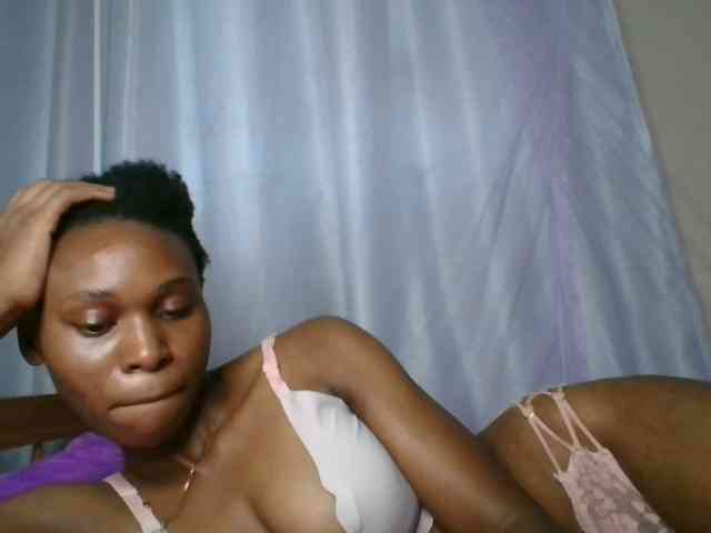 cute-tasha webcam