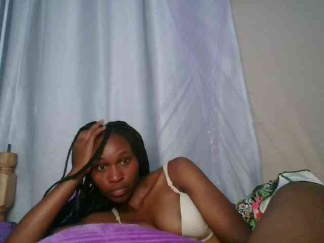 cute-tasha webcam