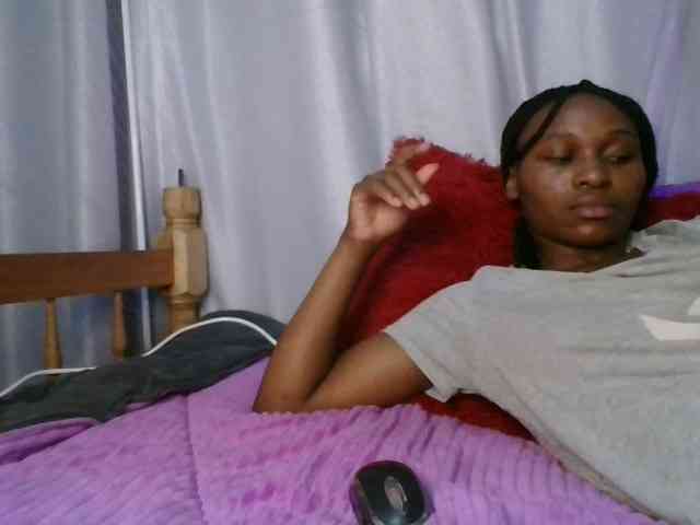 cute-tasha webcam