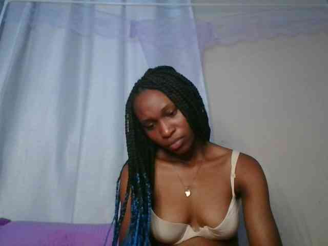cute-tasha webcam