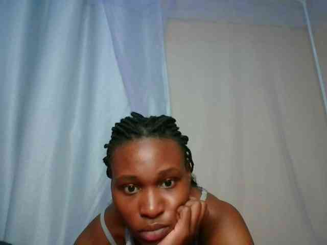 cute-tasha webcam