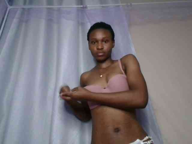 cute-tasha webcam