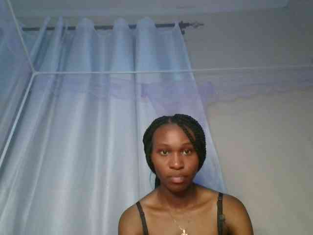 cute-tasha webcam
