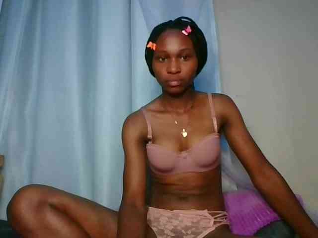 cute-tasha webcam