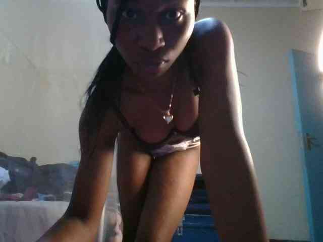 cute-tasha webcam