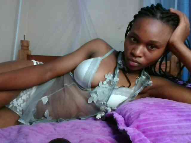 cute-tasha webcam
