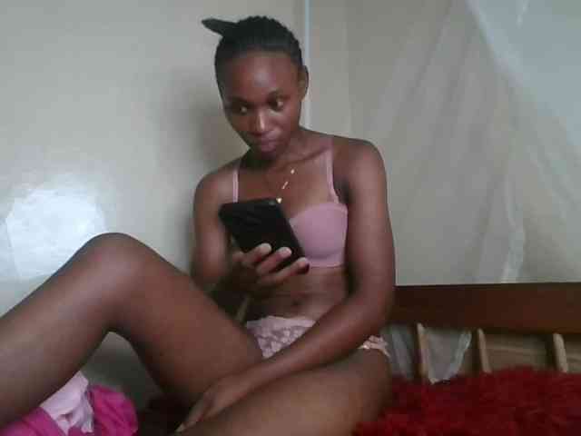 cute-tasha webcam