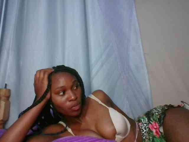 cute-tasha webcam