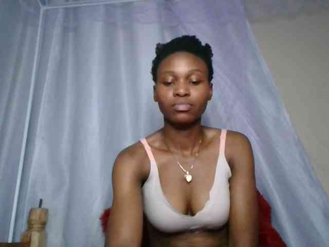 cute-tasha webcam