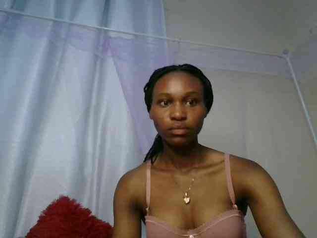 cute-tasha webcam