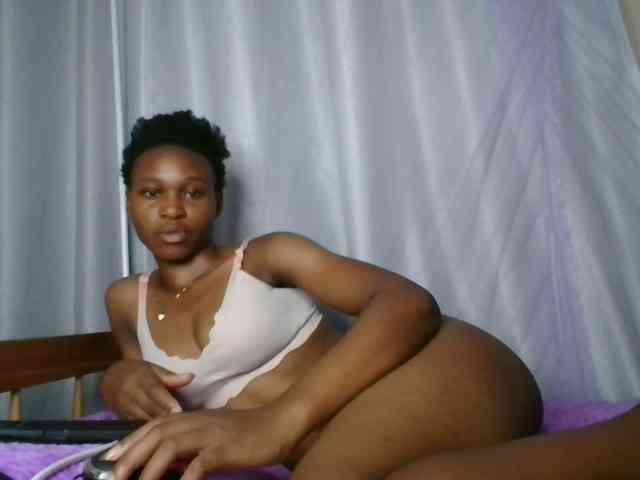 cute-tasha webcam