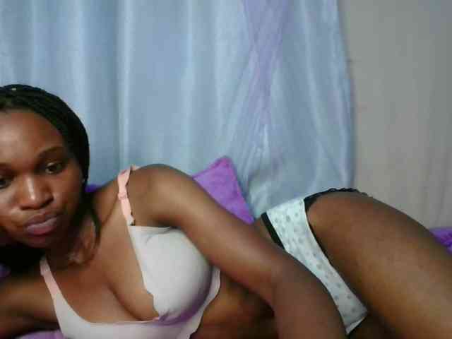 cute-tasha webcam