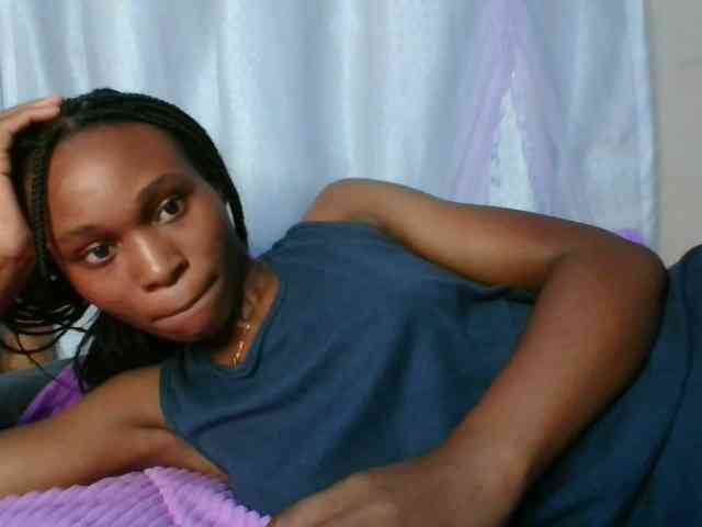 cute-tasha webcam