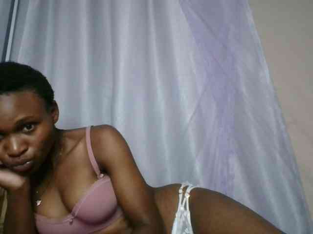 cute-tasha webcam
