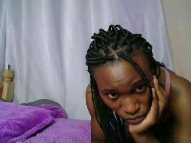 cute-tasha webcam