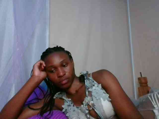 cute-tasha webcam