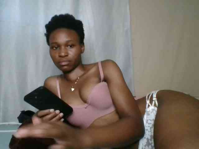 cute-tasha webcam