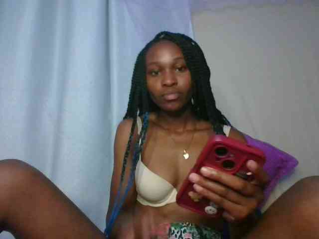 cute-tasha webcam