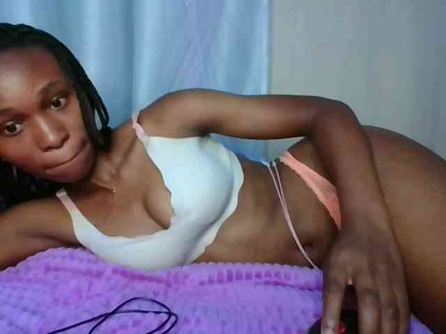 cute-tasha webcam