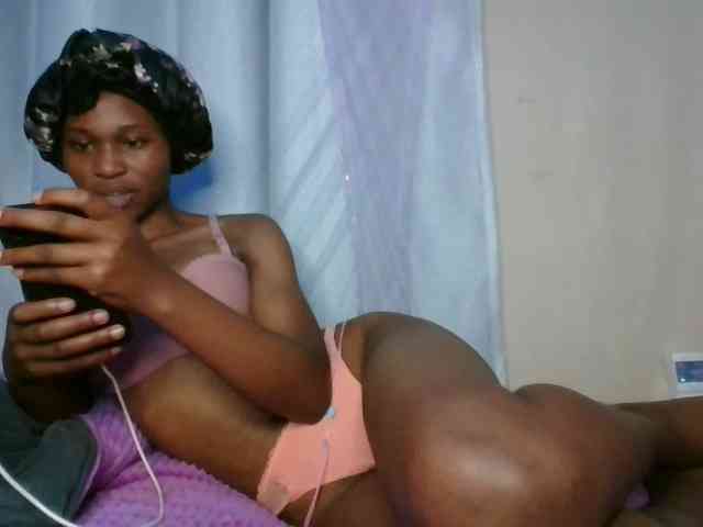 cute-tasha webcam