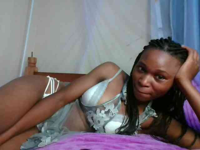 cute-tasha webcam