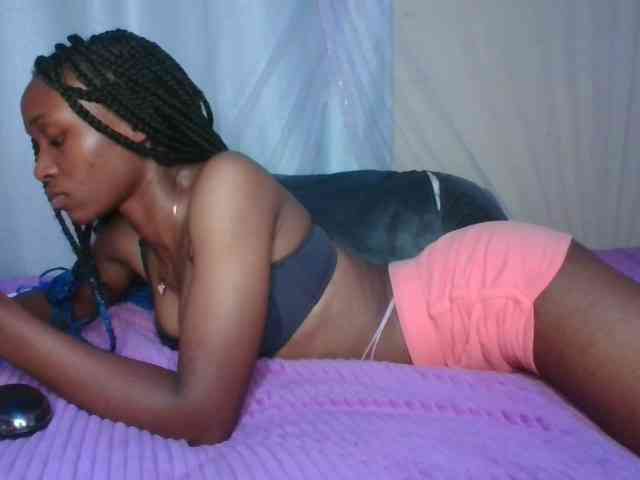 cute-tasha webcam