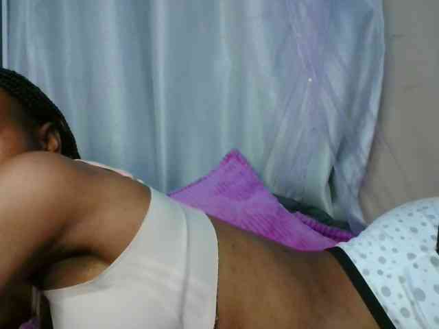 cute-tasha webcam