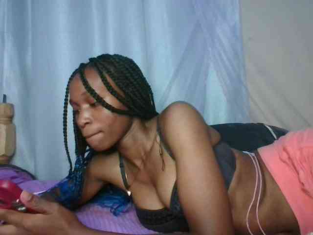 cute-tasha webcam