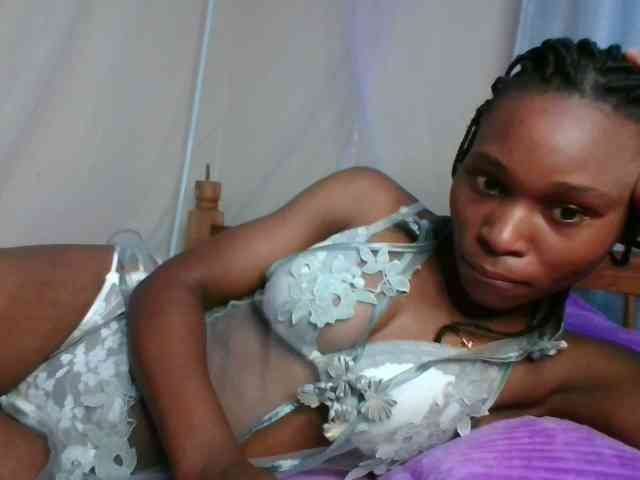 cute-tasha webcam