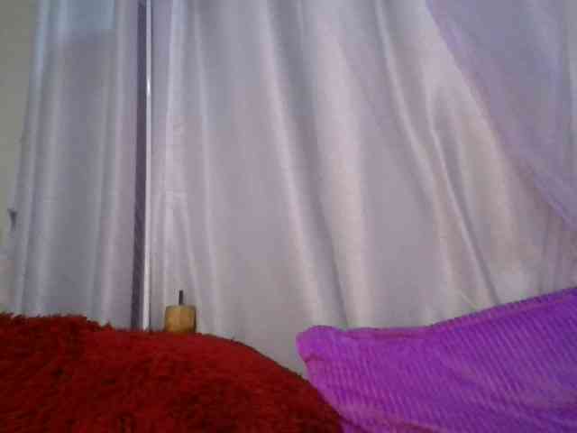 cute-tasha webcam