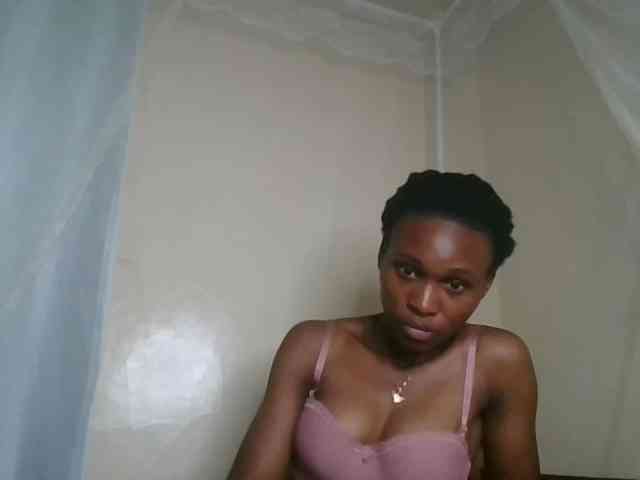cute-tasha webcam