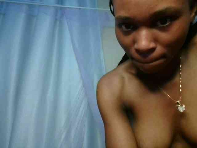 cute-tasha webcam