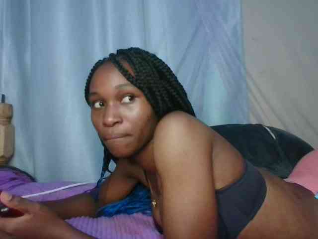 cute-tasha webcam