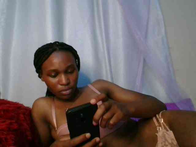 cute-tasha webcam