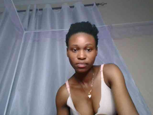cute-tasha webcam