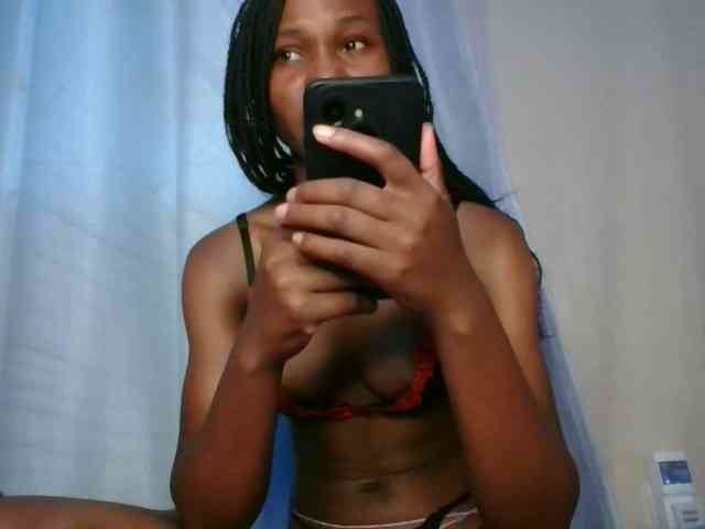 cute-tasha webcam