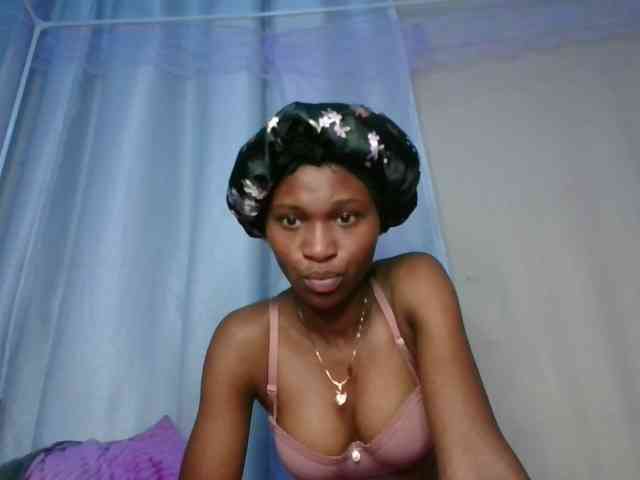 cute-tasha webcam