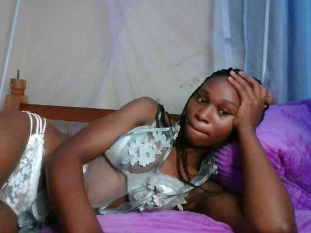 cute-tasha webcam