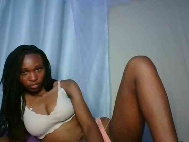 cute-tasha webcam