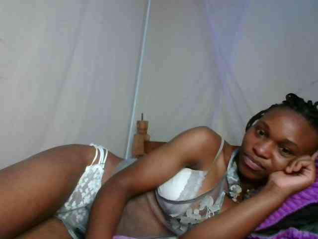 cute-tasha webcam