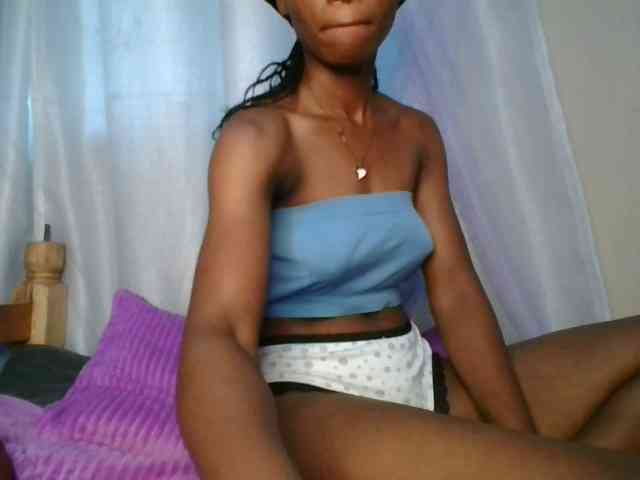 cute-tasha webcam