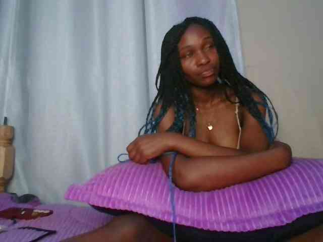 cute-tasha webcam