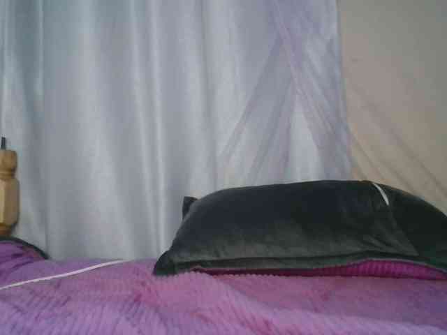cute-tasha webcam