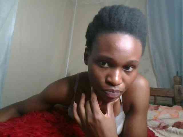 cute-tasha webcam